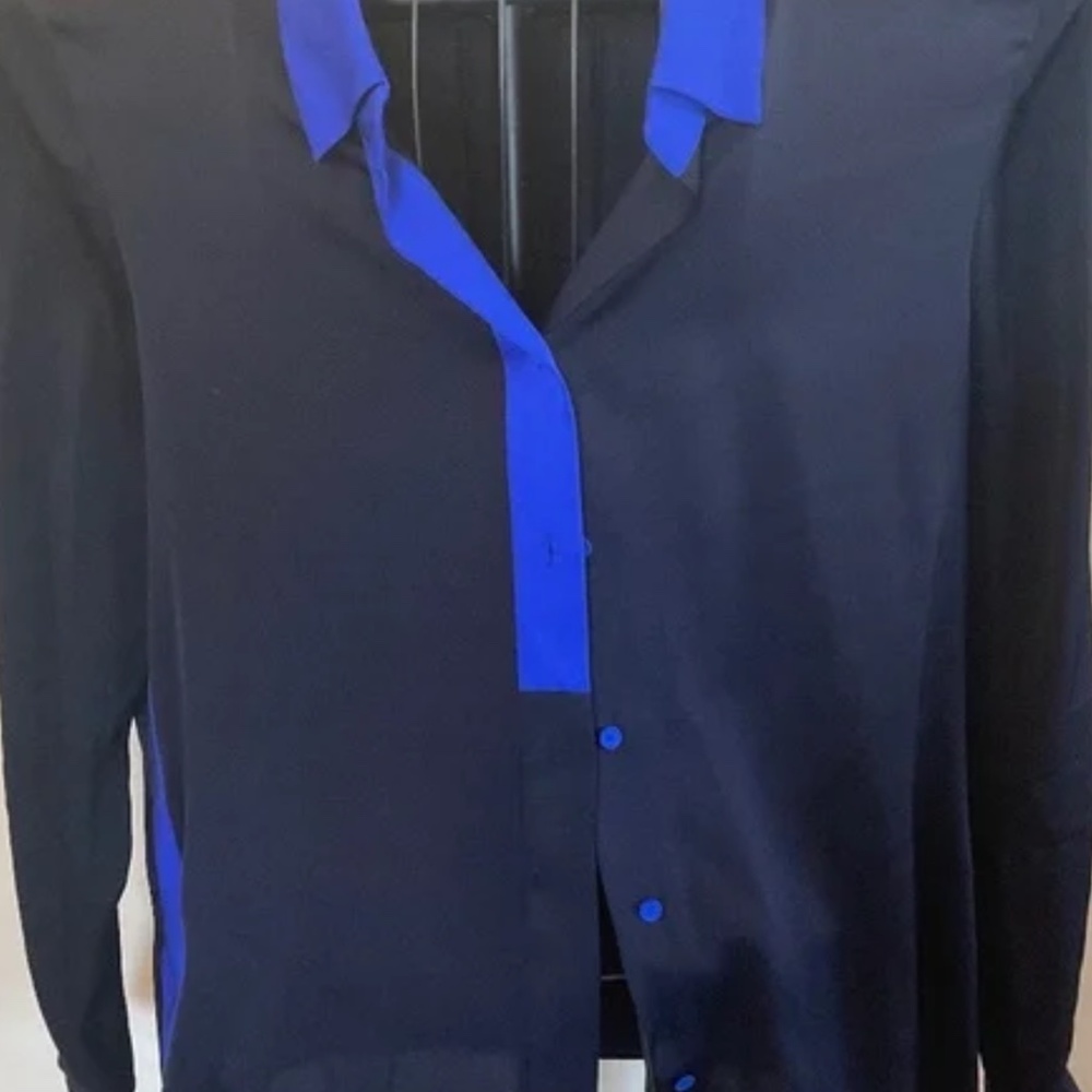 Tahari silk blouse